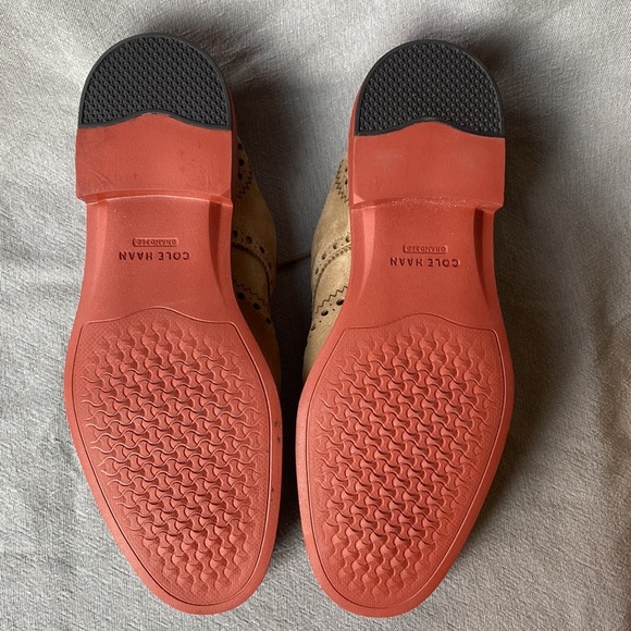 MEN'S DAY WINGTIP OXFORD MEN'S SHOES IN SOFT SAGE / CINNABAR SIZE 7 - Picture 4 of 8